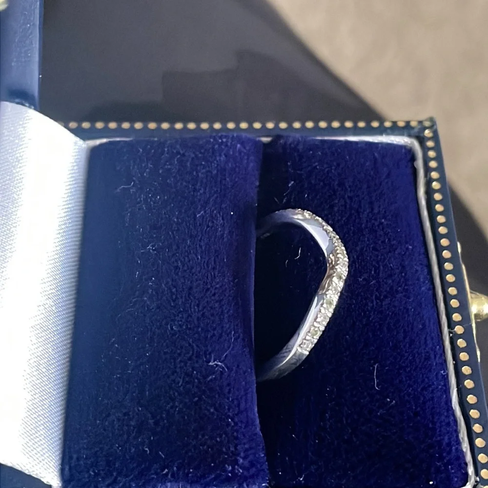 Dimond ring - Picture 4 of 11